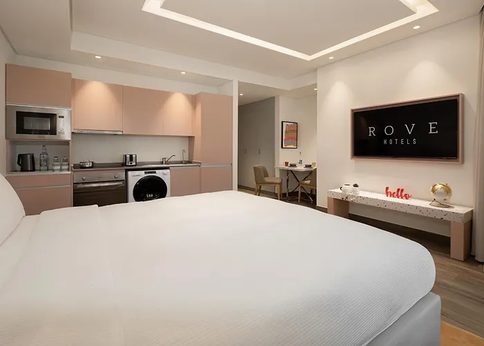 Rove Jbr Hotel Dubai