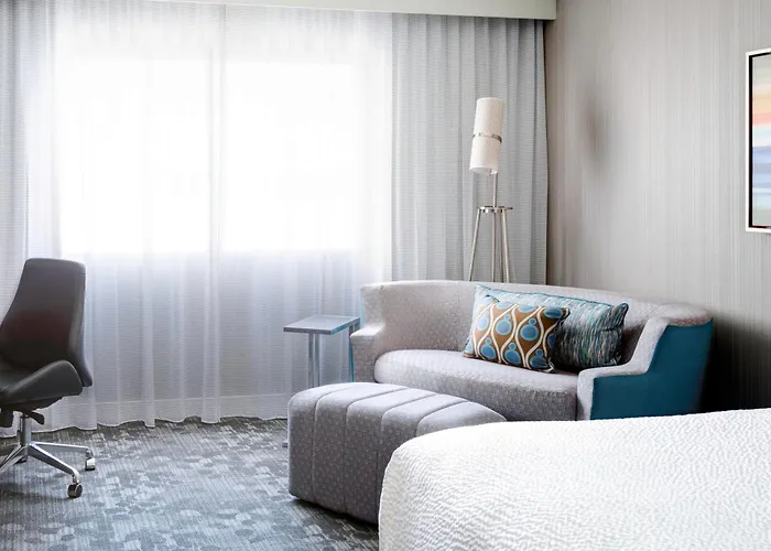 Courtyard By Marriott Scottsdale Old Town Hotel