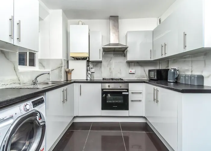 Shared Guest House In Hackney London