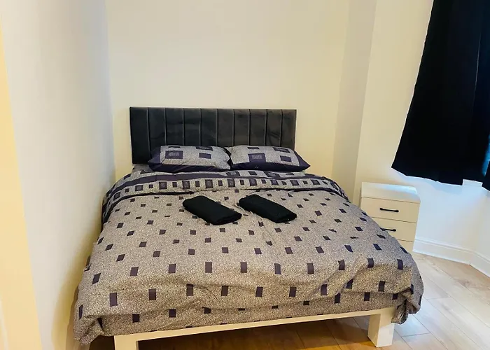 Oyo Dorset House At Upton Park Hotel London