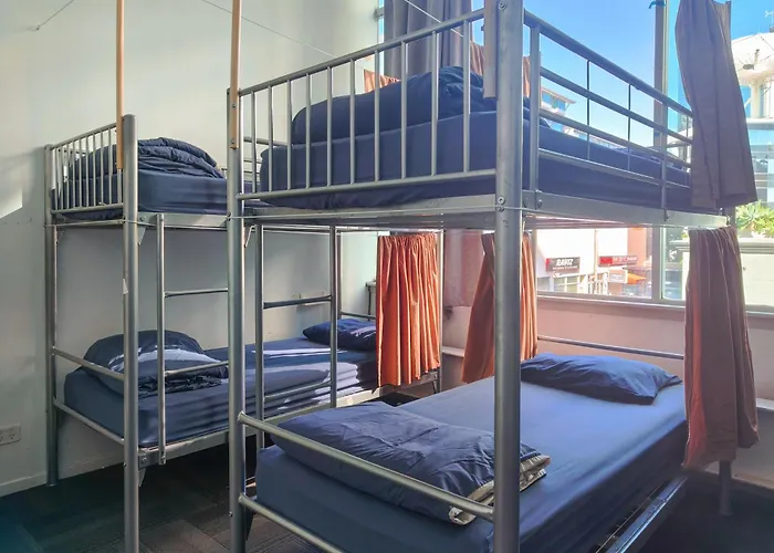 Metro Adventurer Backpackers Hostel Auckland