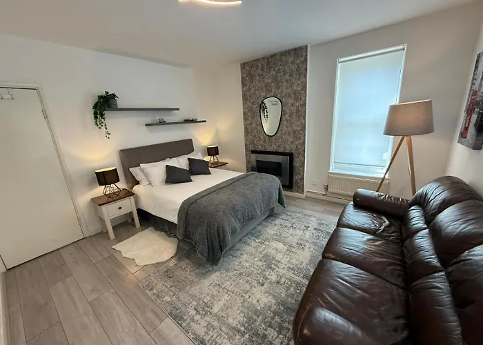Guest Home In Vauxhall London