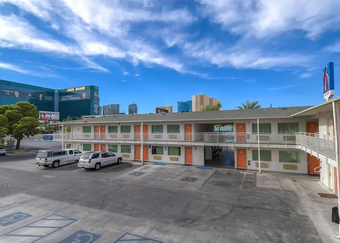 Tropicana Stays By Townhouse Las Vegas