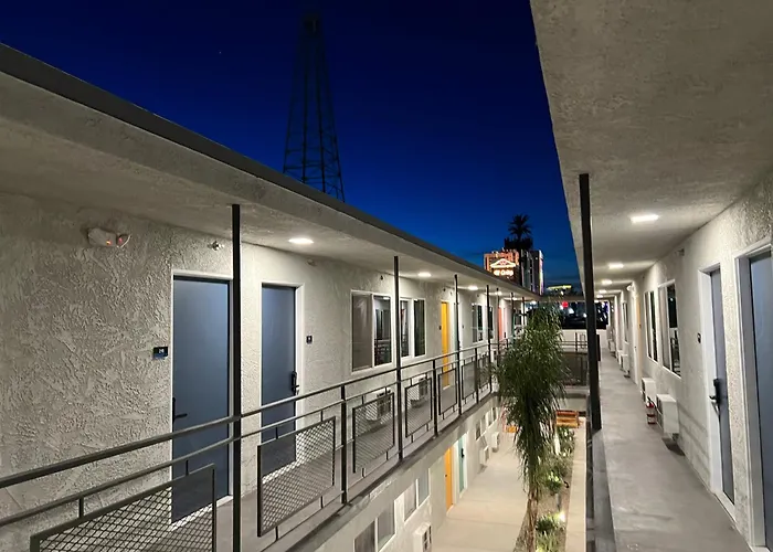 Bent Inn - Lgbtq Hotel Las Vegas