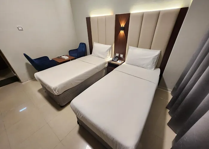 Melody Queen Hotel By Aura Dubai