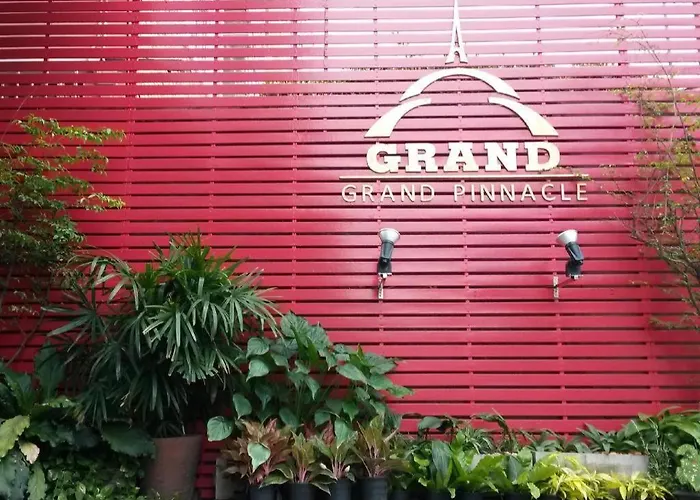 Grand Pinnacle Hotel Bangkok