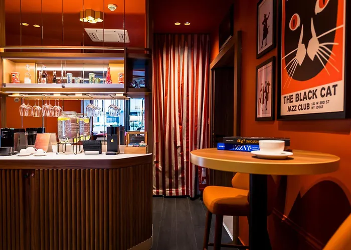 Hotel Montparnasse Saint Germain Paris