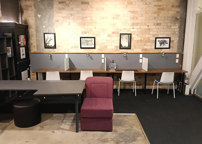 Oceanic Hostel Auckland