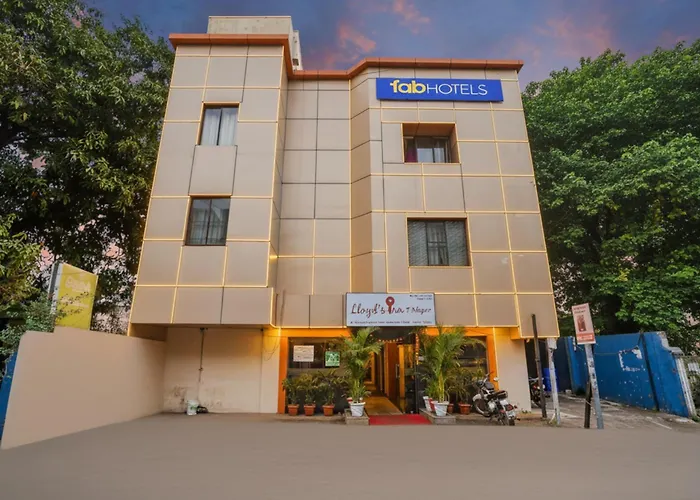 Via Lloyds Inn Chennai