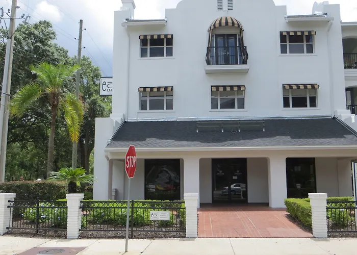 The Eo Inn - Downtown Orlando