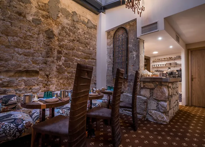 Le Temple De Jeanne Hotel Paris