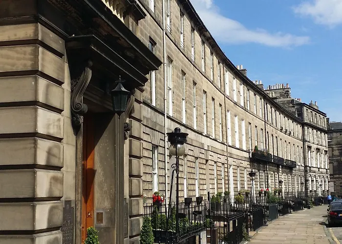 Royal Scots Club Hotel Edinburgh
