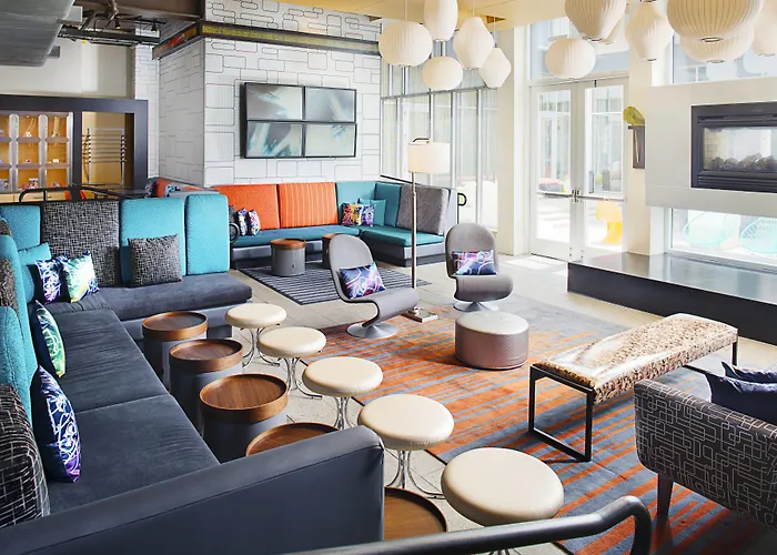 Aloft By Marriott Philadelphia Airport Hotel
