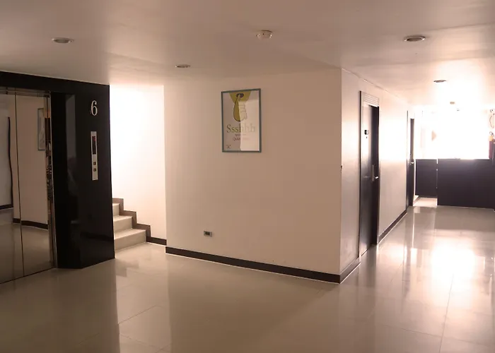 Icheck Inn Mayfair Pratunam Bangkok