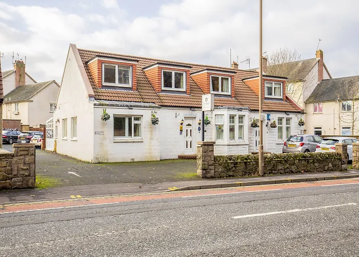 Arden Guest House, Craigmillar Castle Edinburgh