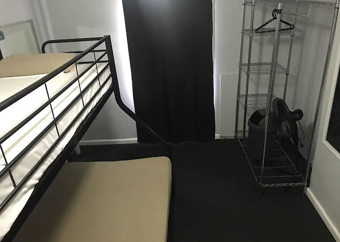 Home Backpackers Sydney