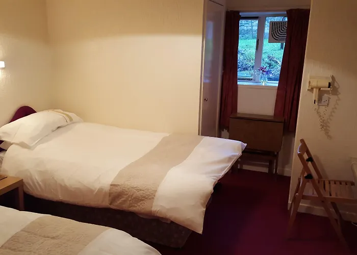 Sakura Edinburgh Guest House