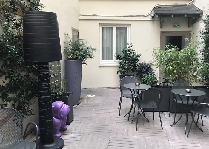 Hotel Du Printemps Paris