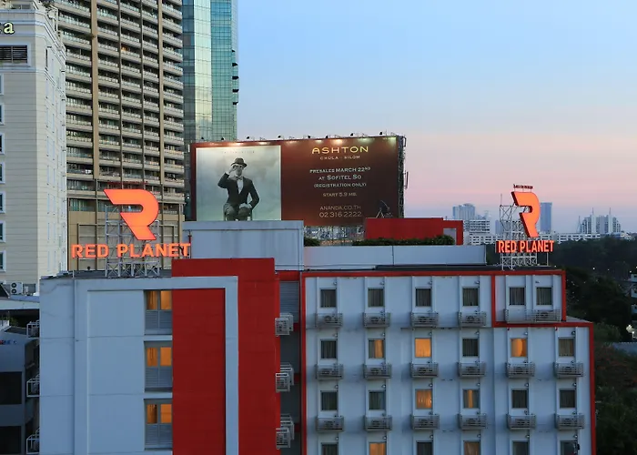 Easy Planet Bangkok Asoke Hotel