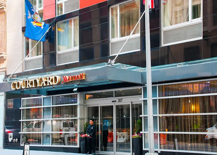 Courtyard By Marriott Times Square West Hotel New York