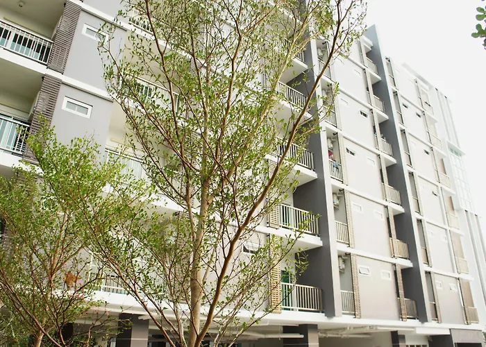 Wealth 30Th Hotel Bangkok