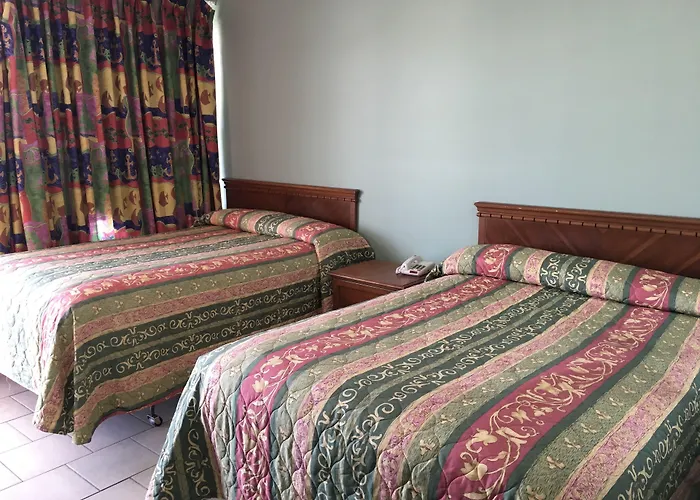 Skylark Resort Motel Wildwood