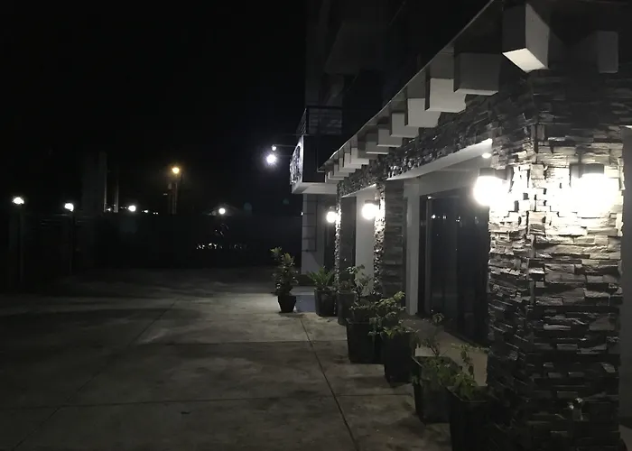 Rangya Hotel Tagaytay City