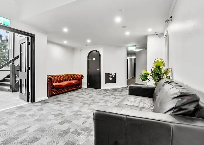 Albion Hotel Auckland