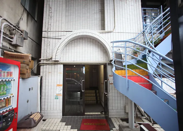 Base Inn Komagome Tokyo