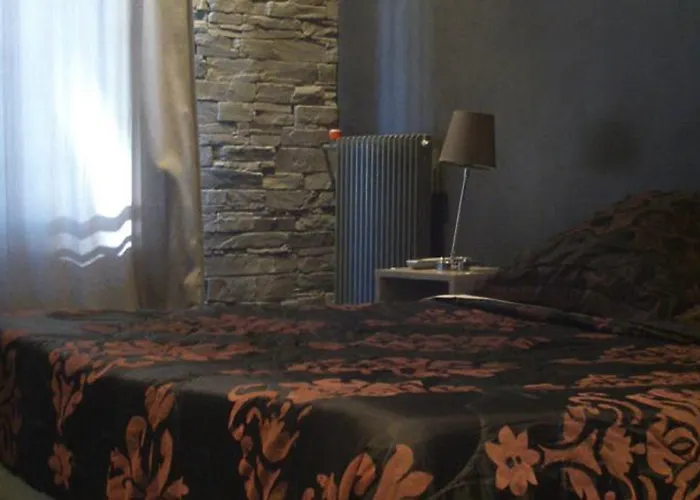 Lpl Paris Hotel