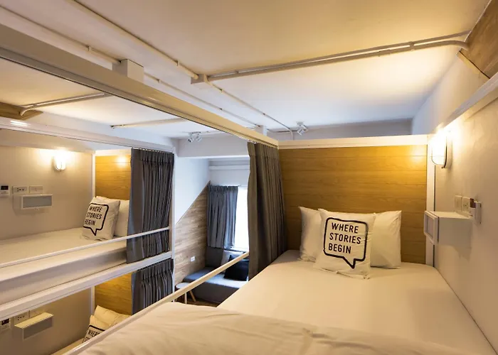 Bed One Block Hostel Bangkok