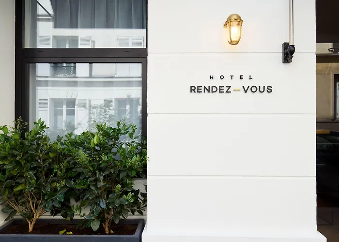 Hotel Rendez-Vous Batignolles Paris
