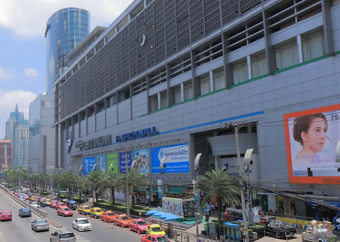 The Konnect Hotel Bangkok