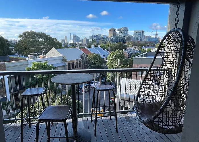 Glengarry Castle Hotel Sydney