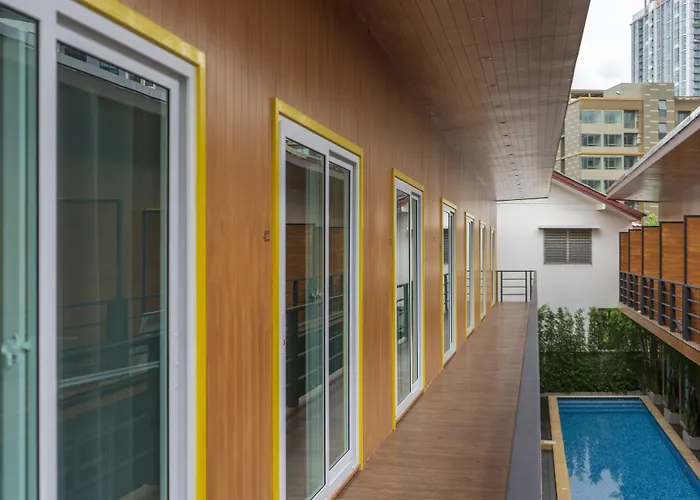 Resort V - Mrt Huai Khwang Bangkok