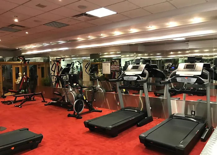 Yonge Suites Apart Hotel Toronto
