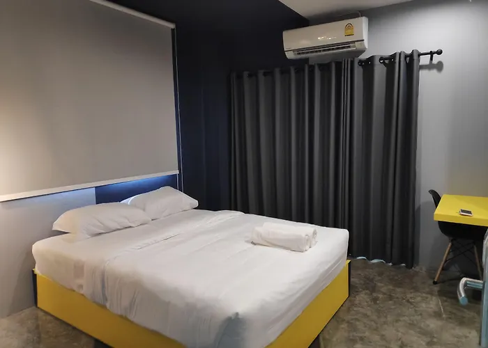 Ratch66 Huai Khwang Mrt Hotel Bangkok
