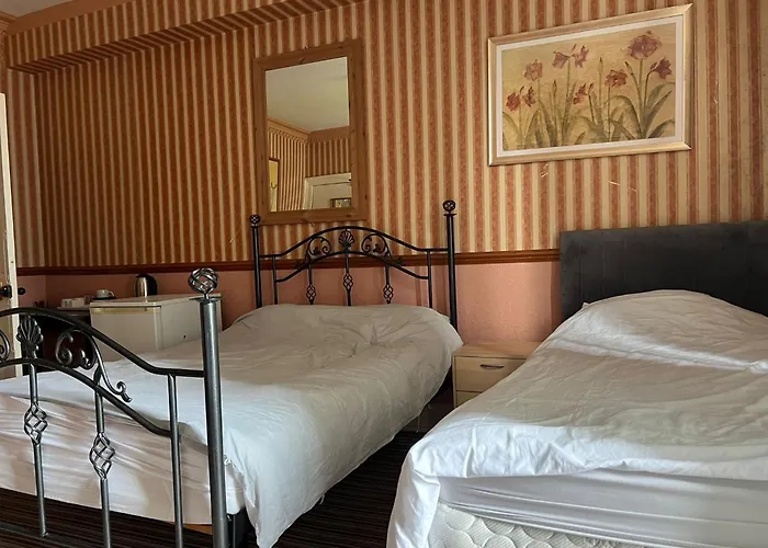 Edinburgh Travel Guest House