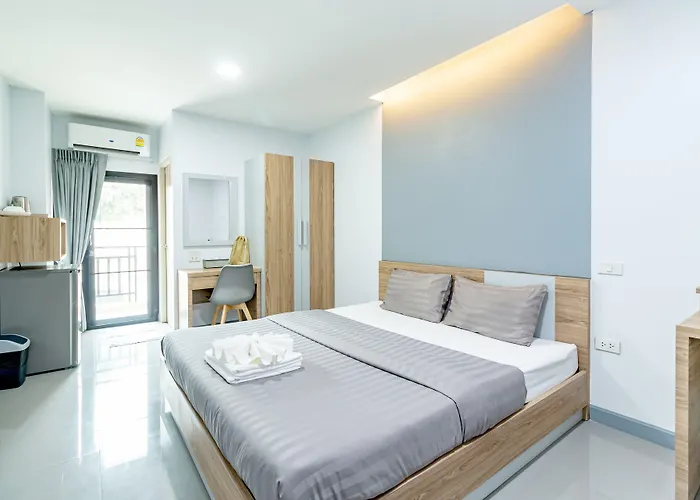 Bewish Residence Bangphlat Bangkok