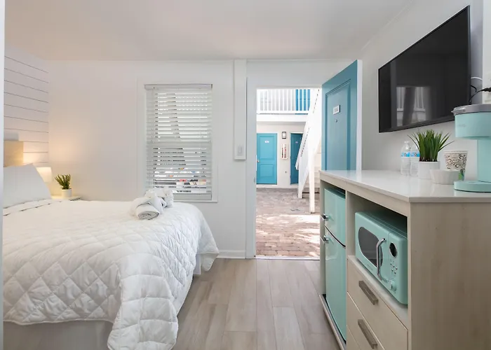 Lily & Bloom Hotel Myrtle Beach
