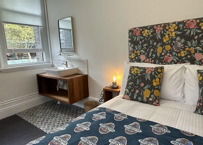 The Resch House Hotel Sydney