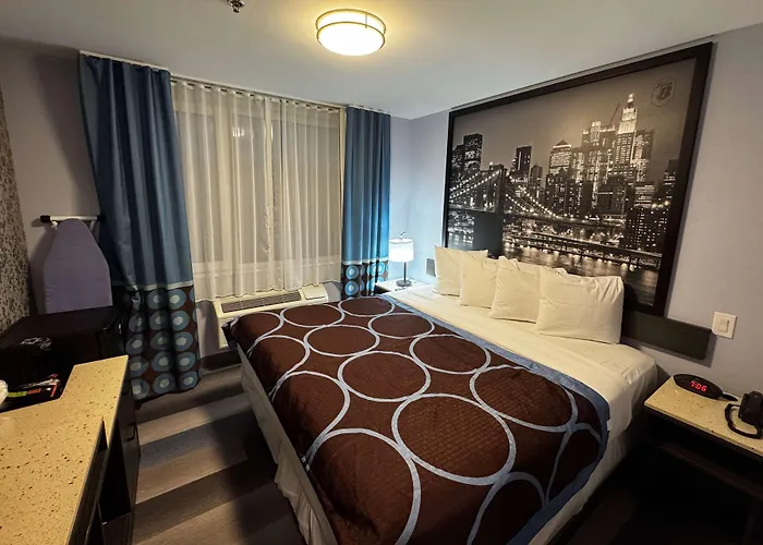 Super 8 By Wyndham Brooklyn Fulton Street Broadway Junction Hotel New York
