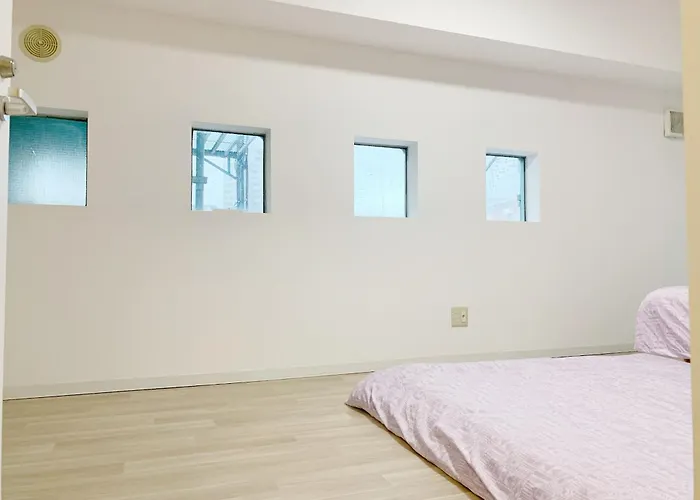 Shinjuku Kabuki Youth Hostel#New Sunshine Room#50 Second Walk From Higashi Shinjuku Subway#Automatic Locking Door At Entrance Tokyo