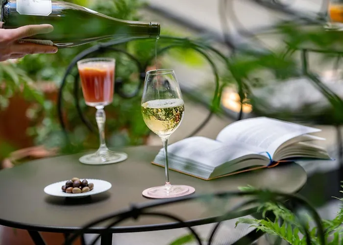 Hotel Faubourg Galant Paris - Handwritten Collection