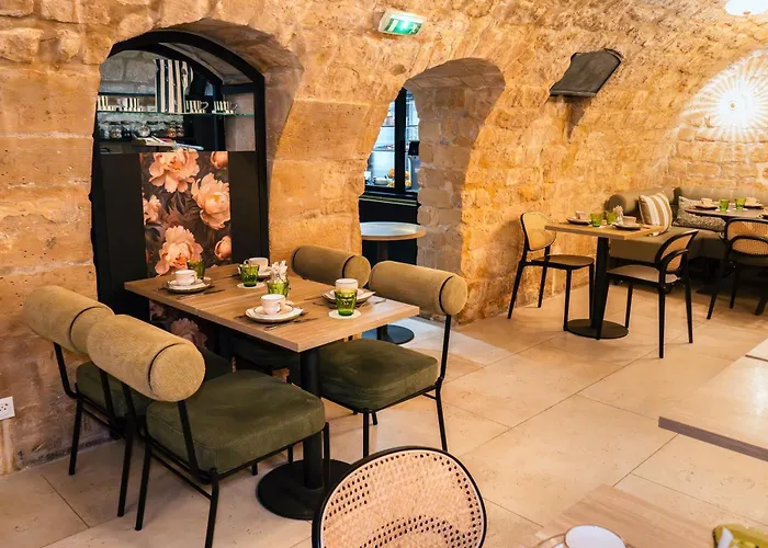 Moris Grands Boulevards Paris