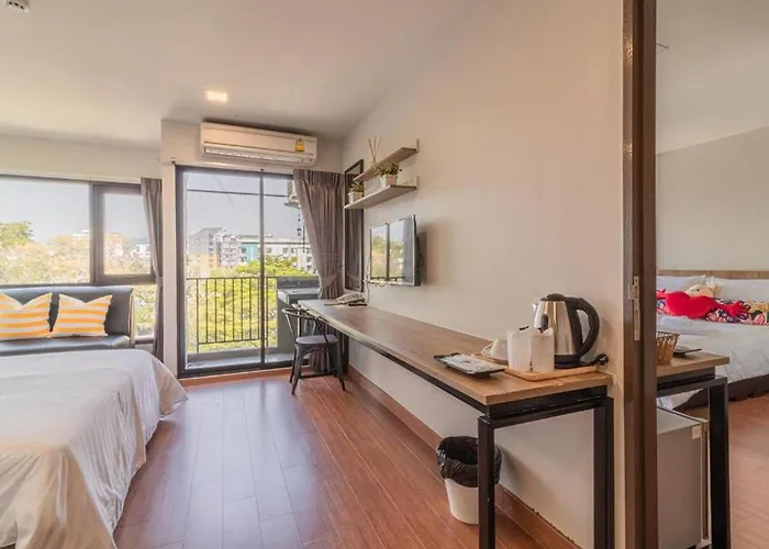 Casaluxe Hotel And Resident Bangkok