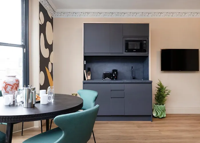 30 Castle Street Aparthotel Edinburgh