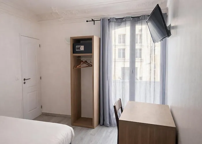 Hotel Montana Paris Lafayette