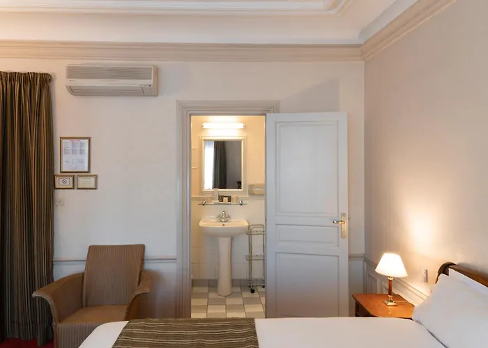 Hotel Langlois Paris