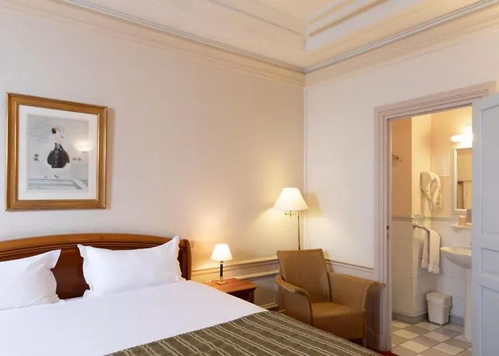 Hotel Langlois Paris